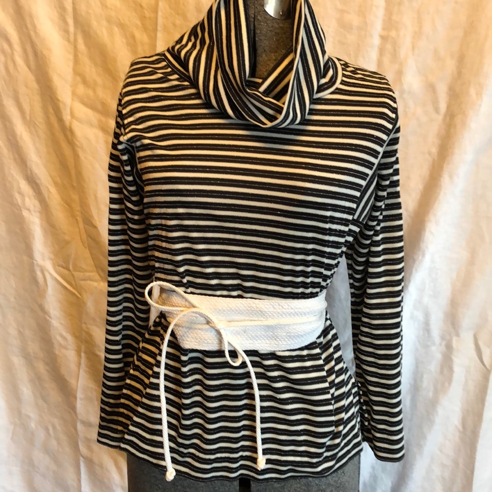 80s metallic shirt cowl neck Black white silver